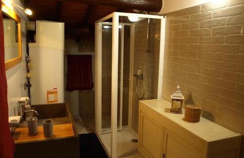 CA CENTOSA ARTISTIC HOUSE villa storica ristrutturata con patio e giardino - Photo 77