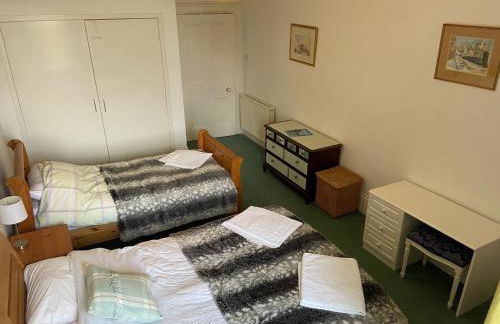 Beautiful Listed Mansion with incredible woodland views - Photo 50