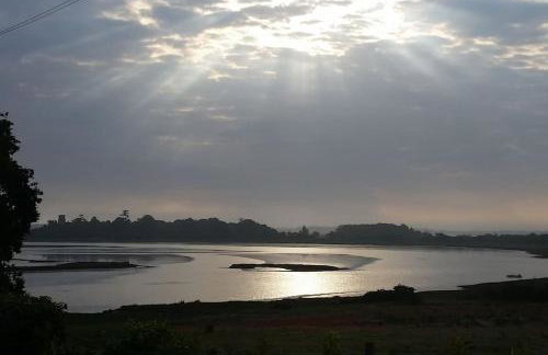 River Cottage - Stunning estuary views - Foto 12