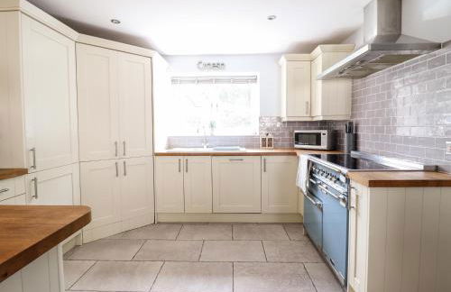 Llys Tirion - Photo 13