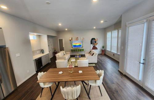 Galleria Premium 3 Story Home Sleeps 8 - Foto 38