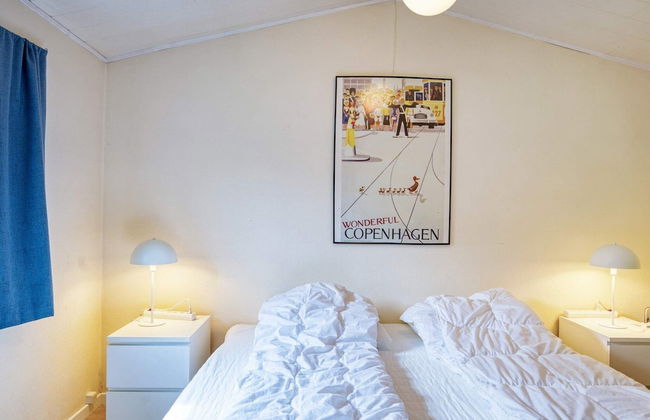 6 Person Holiday Home in Hojby - Foto 2