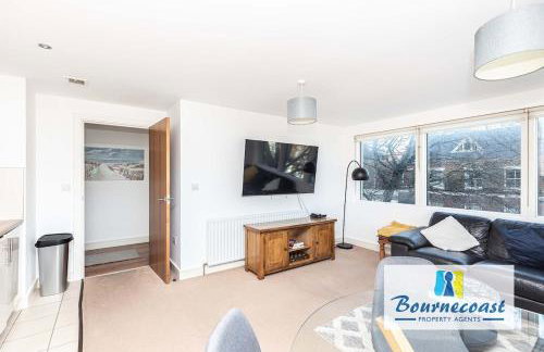 LILYPAD by BOURNECOAST- A Lovely Second Floor Flat in Poole Town Centre with a Lift - FM10693 - Foto 7