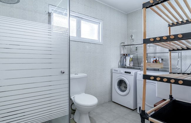 Spacious 4BD House w Pool in Hezliya - Foto 35