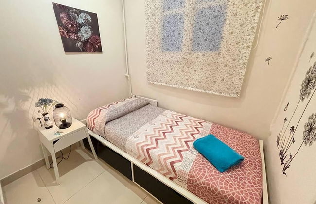 Rooms Gran Via - Photo 8