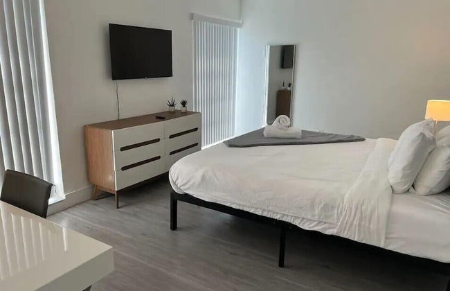 Artrageous on the river By RocketStay - Photo 71