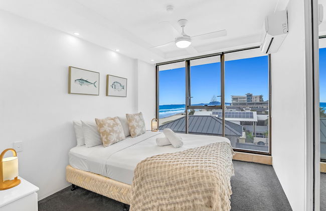 Albatross North Apartments - Photo 3