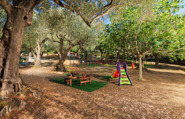 Alykes Park Bungalows & Apt - Foto 16