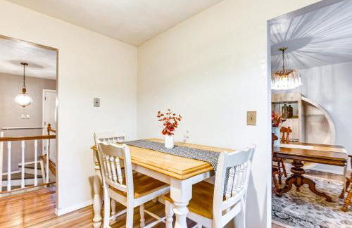 12 Mi to Dtwn St Louis Family Home with Fireplaces! - Foto 8