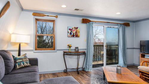 Lake Front King Suite: Full Kitchen-Lakefront Deck- Shared Hot Tub - Foto 3