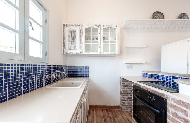 Cyprus Villages Hotel & Restaurant - Central Location - Bed & Breakfast - With Access To Pool And Stunning Views - Foto 24