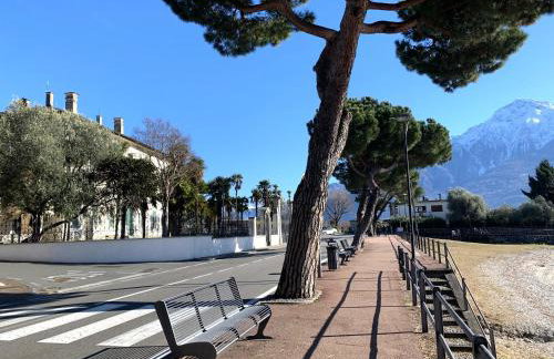 Vicolo Fiori, appena ristrutturata, centralissima e ad un passo dal lago! - Foto 25
