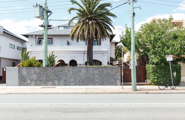 The Jetty Beach Apartment by Ready Set Host - Foto 38