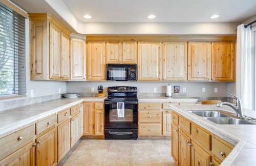 Resort-Style St George Condo with Private Patio - Foto 8