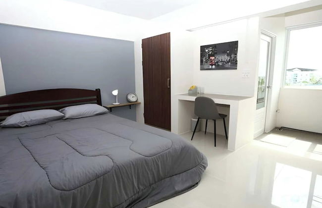 RQ Suvarnabhumi Airport by Collection O - Photo 13