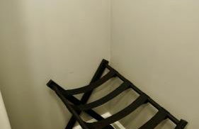 A Cabin in the City with a 5 Star Lush Backyard - Foto 33