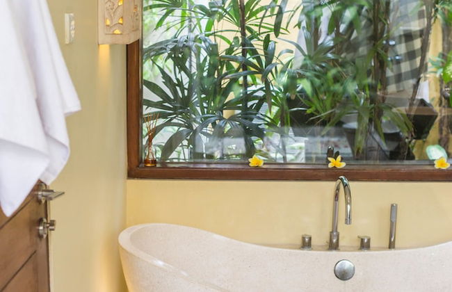 Villa Seriska Seminyak Bali - Photo 59