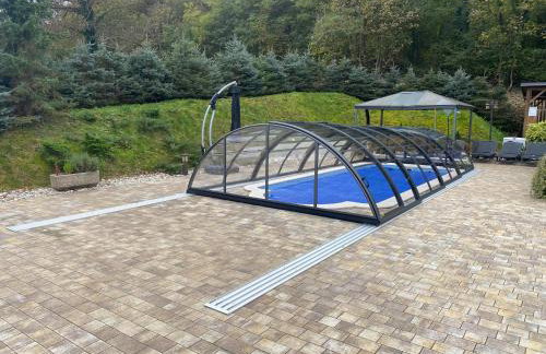 Slow leaving retreat in villa with heated pool, whirlpool, sauna, playground and barbeque in privacy near forest - Foto 4