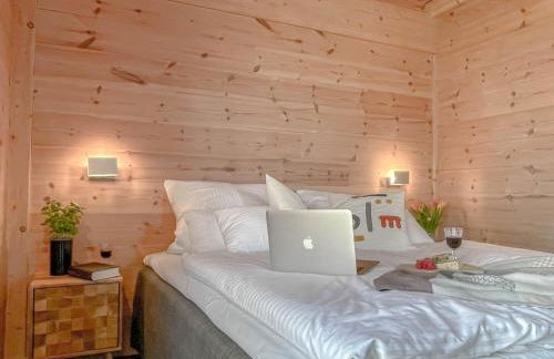 traumHaff Küstenchalets - einzigartige Chalets an der Ostsee. Ganz aus Lärchenholz mit Kamin und Sauna - Foto 19