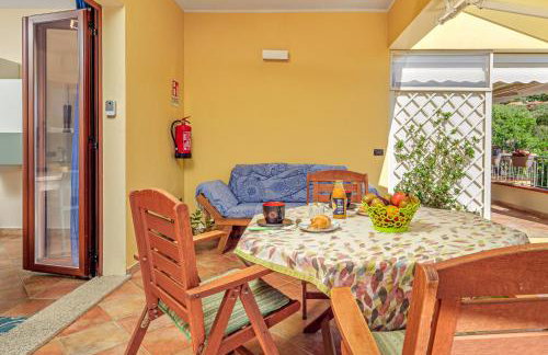 Agata verde con terrazza e giardino - Foto 10