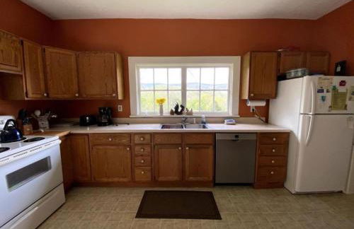 Inviting Cottage Rental on a Private Farm in Rileyville, Virginia - Photo 33