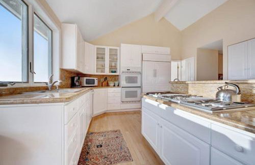 The Cliff House - Photo 19