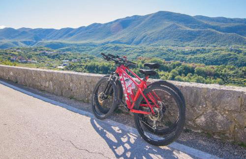 Villa Milena with heated pool and jacuzzi - Photo 30