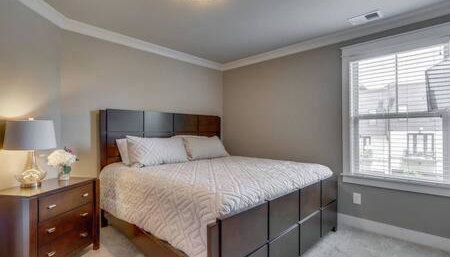 Spacious 4 King Room Belmont Home 2 Living Rooms Walk to Belmont & Vanderbilt Large Dining Table Smart TVs Parking 24 Hr Hospitality Near Music Row & The Gulch 2 miles to Broadway - Foto 5