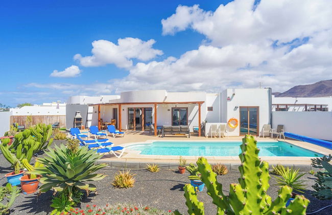 Villa Luar - Photo 5