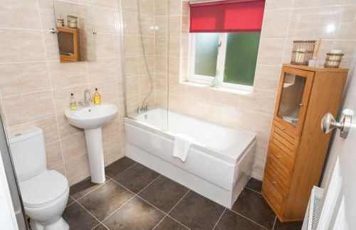 36 Westminster Road Bright & Spacious 2-Bed Home in York with Garden Pass the Keys - Foto 13