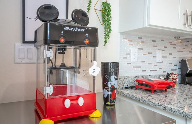 Upstay - Disney Themed House - Sleeps 16 - Foto 13