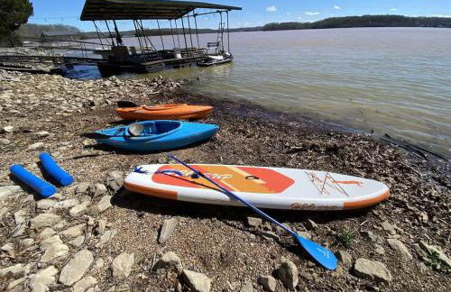 LAKE Views-Dock-FISH-Jacuzzi-Boat Rental service - Foto 4