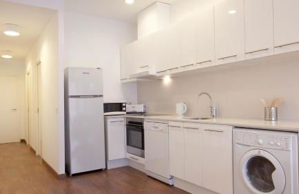 AB Montjuic - Foto 8