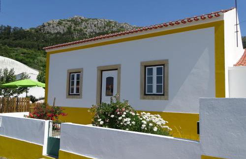 Casa Do Avô In Montejunto - Foto 1