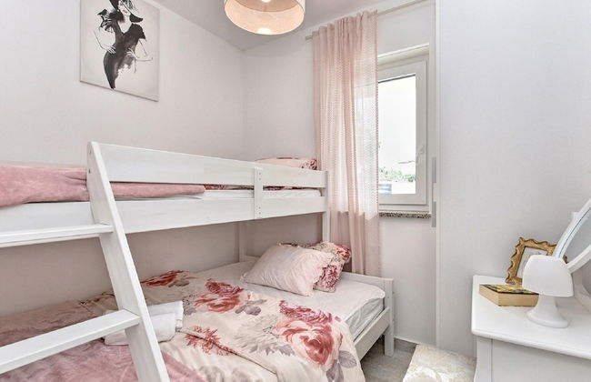 Modern Villa With Private Hydromassage Pool - Foto 3