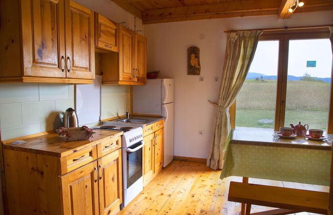 Cabin in Nature With View of the Durmitor Mountain - Foto 5