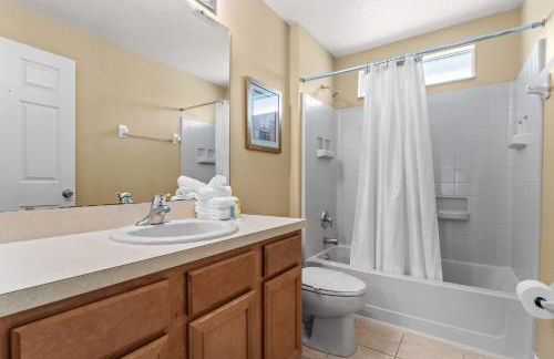 Tropical Oasis on Hypolita - Photo 32