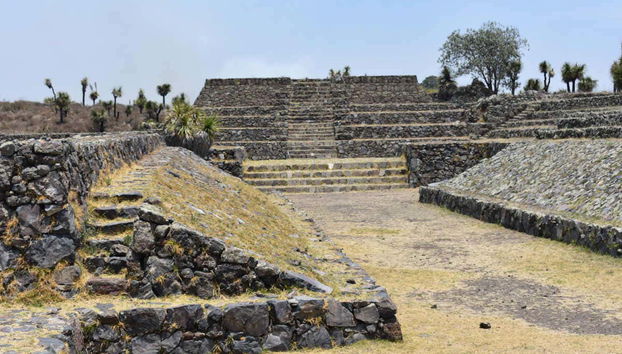 Constructions précolombiennes de Cantona