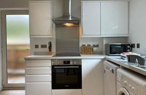 Iris Cottage 4BR Coastal Retreat - Foto 4