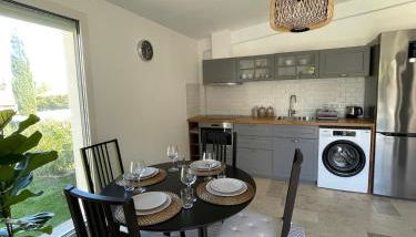 Duplex indépendant avec clim et parking St Donat - Foto 3