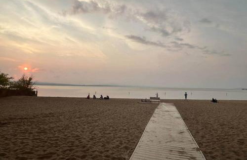 "The Vault" - 3 King Beds-3 Bath - Foto 59