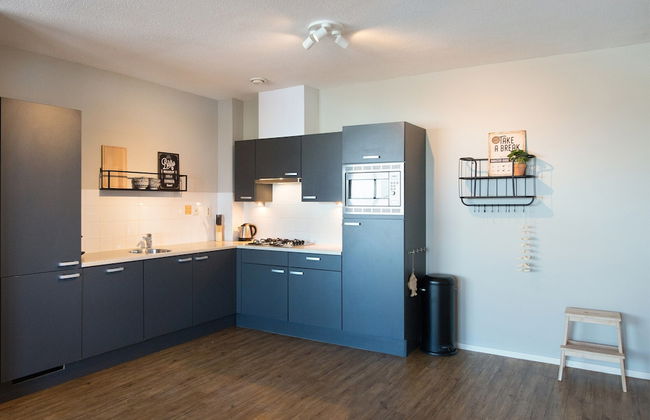 Two Room Apartment Overlooking the Harbor - Foto 33