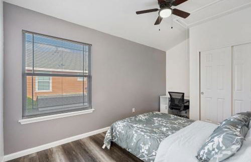 Quaint 2BD2B Condo* Fully Furnished*Amazing Patio* - Photo 16