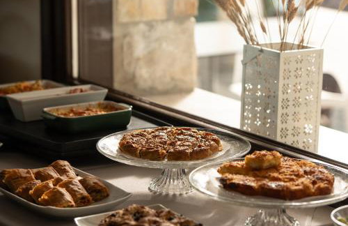 Karavia Lux Inn - Photo 38