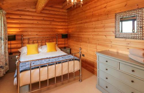 Endeavour Lodge 4 - Photo 10