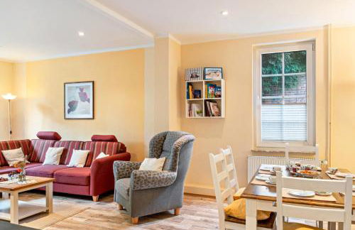 Menschen Meehr und wilder Wein - Foto 4