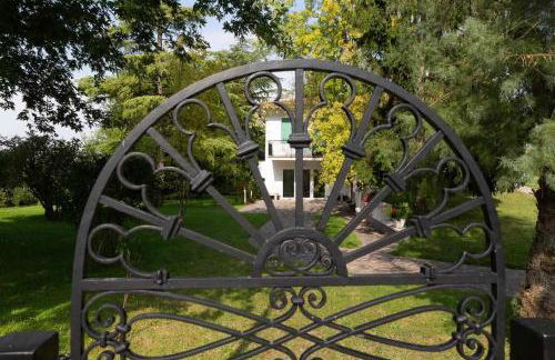 VILLA MAGNOLIA - Photo 9