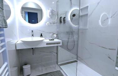 VENI VEDI VICHY climatisé, 50m2 coeur de ville - Photo 12