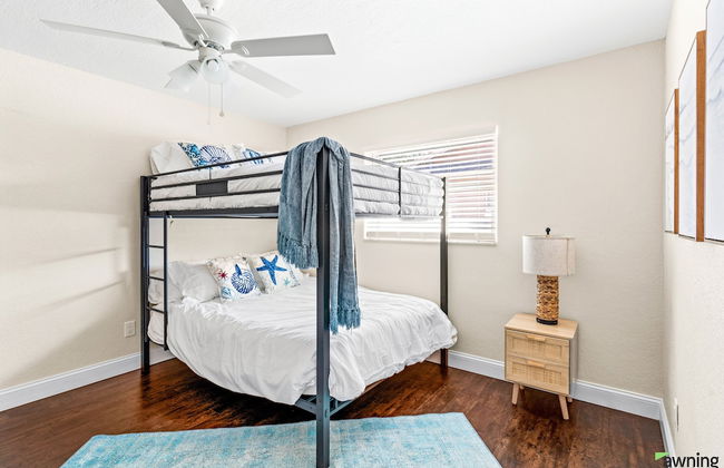 Modern 3br Pool Game Room 3 Bedroom Home by RedAwning - Foto 2