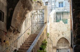 Diokletian's Golden Nest - Photo 17